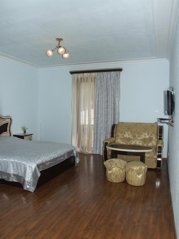 Hotel Central Jermuk Dış mekan fotoğraf