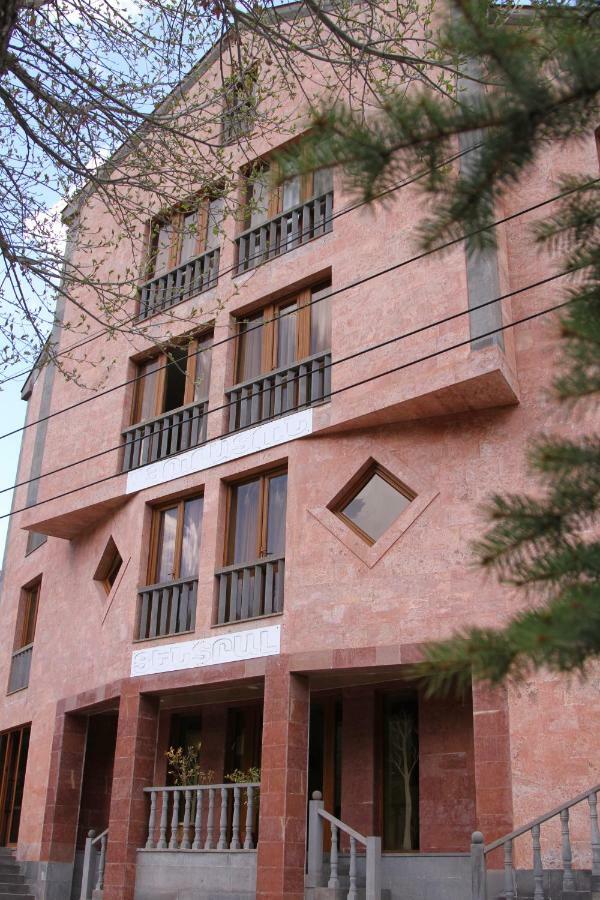 Hotel Central Jermuk Dış mekan fotoğraf