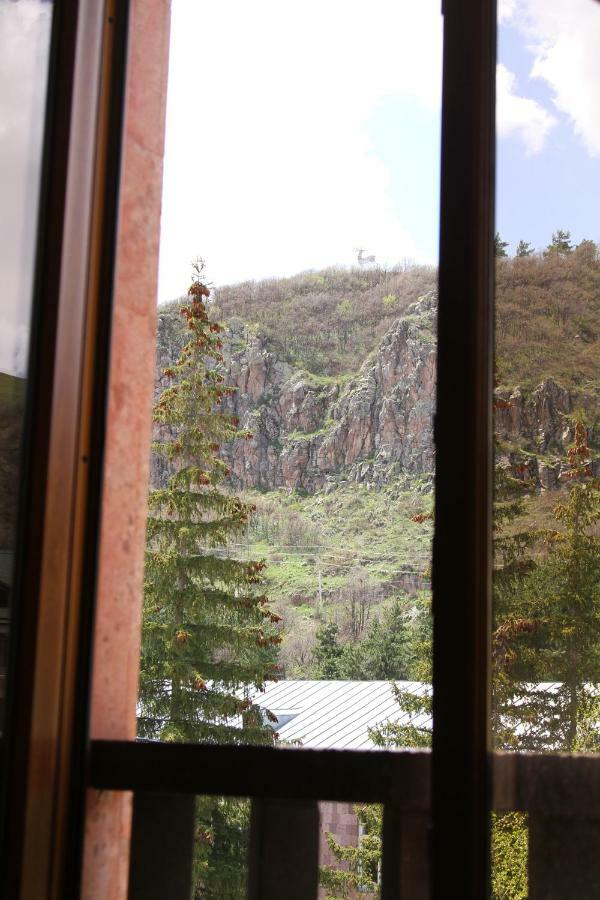 Hotel Central Jermuk Dış mekan fotoğraf
